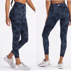 Vuori Studio Printed Leggings High Rise Waterdrop Blue camo Size XS